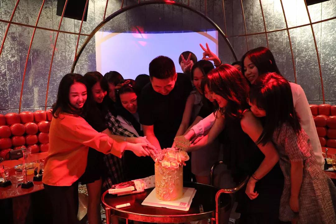 中庭網(wǎng)絡(luò)部三周年丨夢之隊，此情待續(xù)