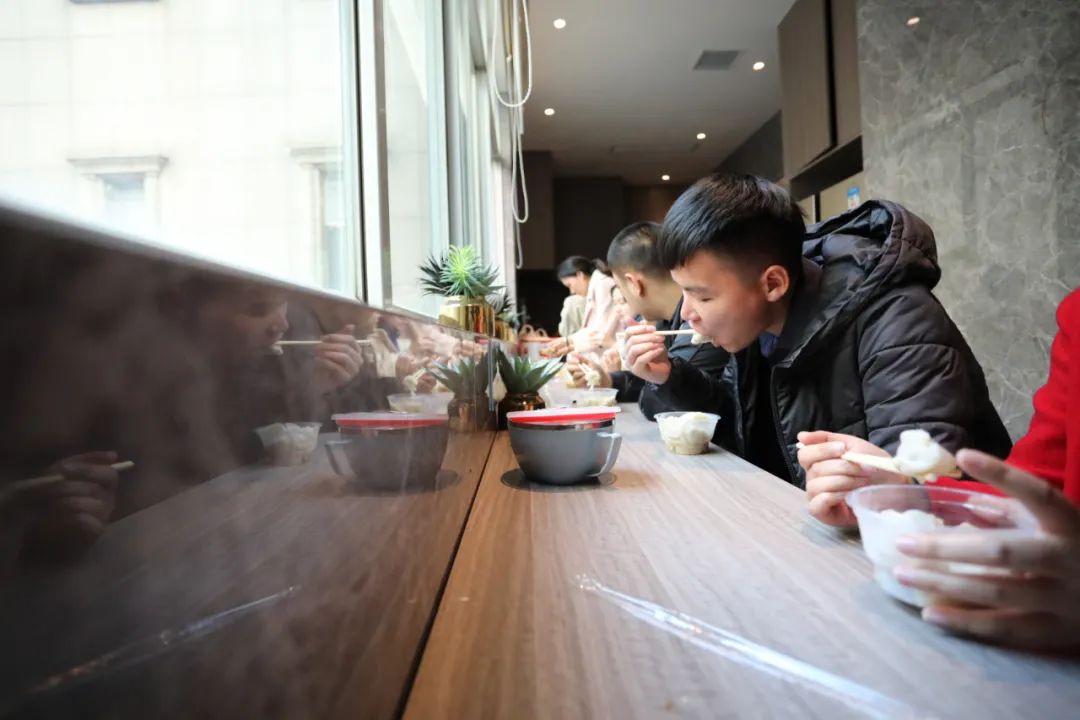 冬至丨溫暖如約而至，平安順遂！
